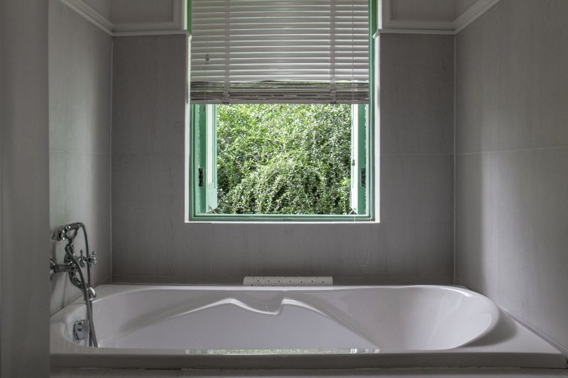 Top Bathtub Installation Companies in Dahlonega, GA